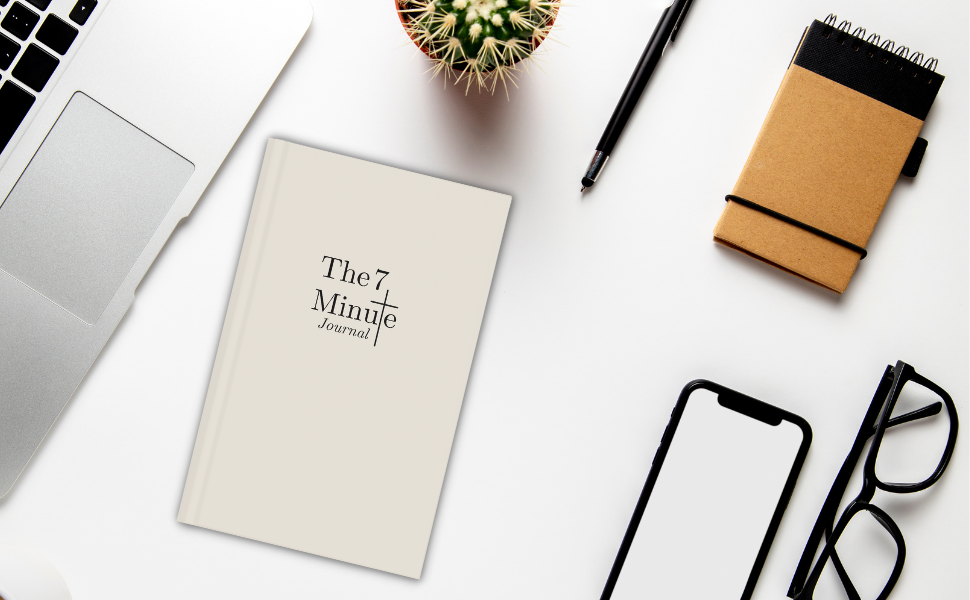 The 7 Minute Journal for Christians (Paperback)