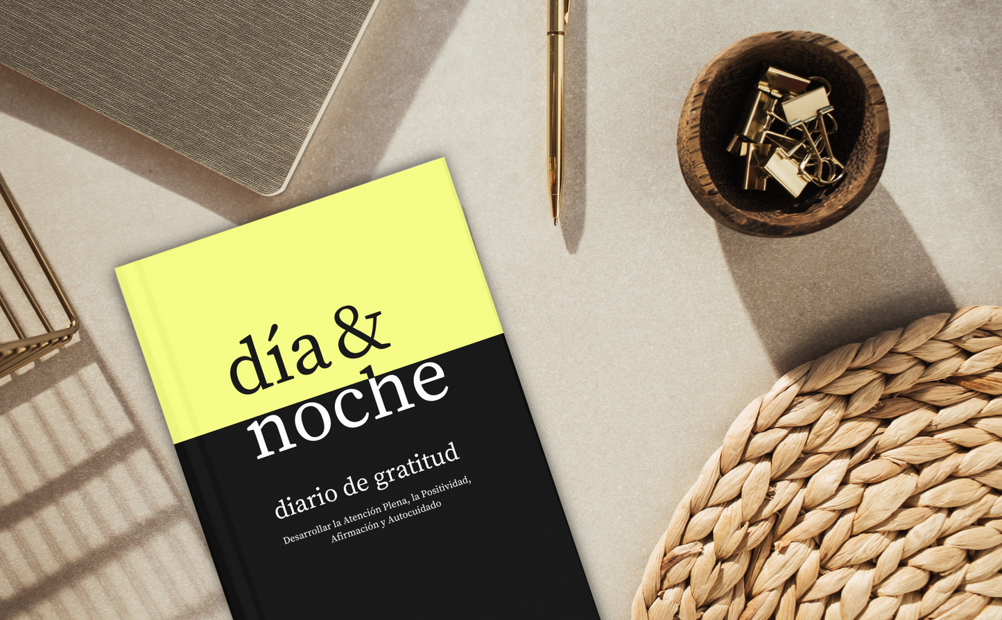 Diario de Gratitud Día y Noche: Desarrolla atención plena, positividad, afirmación y autocuidado  (Pasta Blanda/Paperback) IF SOLD OUT — CLICK LINK BELOW TO BUY IT ON AMAZON↓